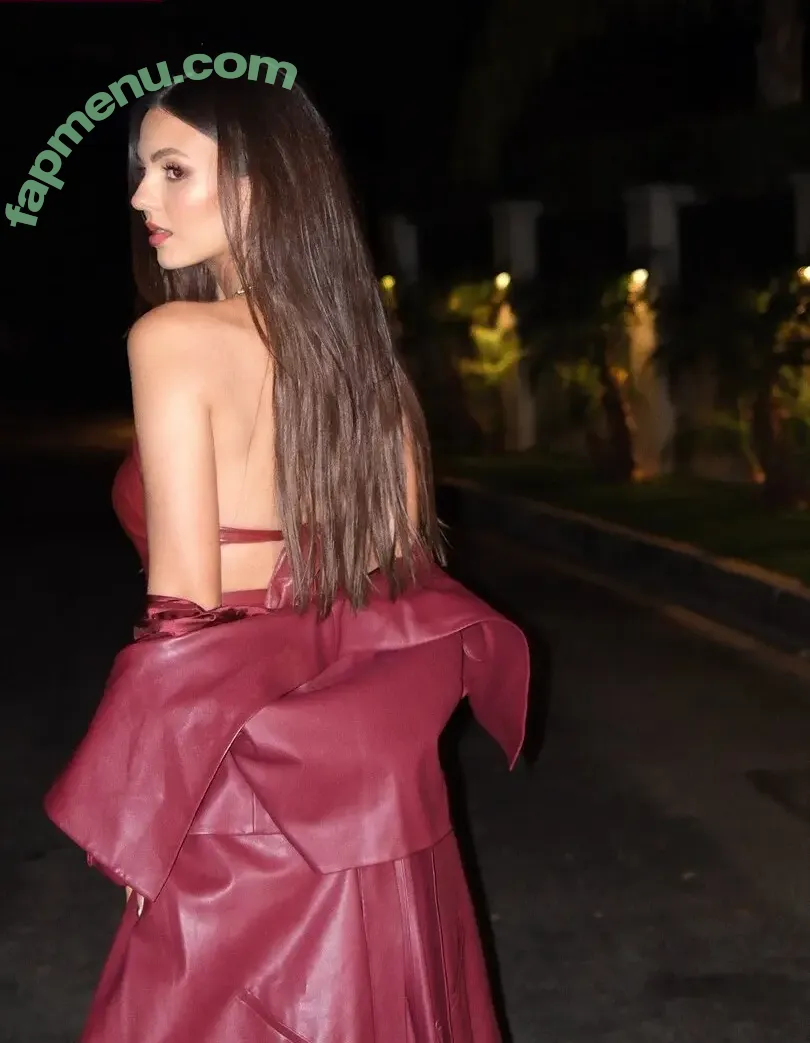 Victoria Justice nude photo #1286 (victoriajustice)