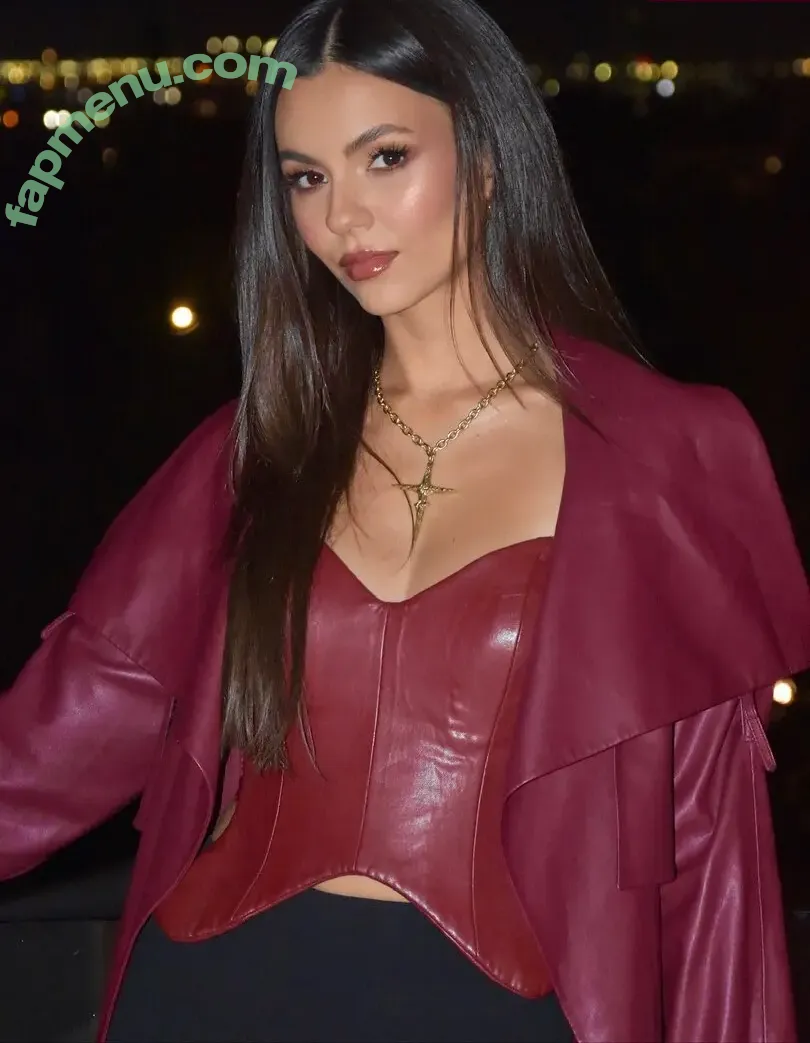 Victoria Justice nude photo #1321 (victoriajustice)