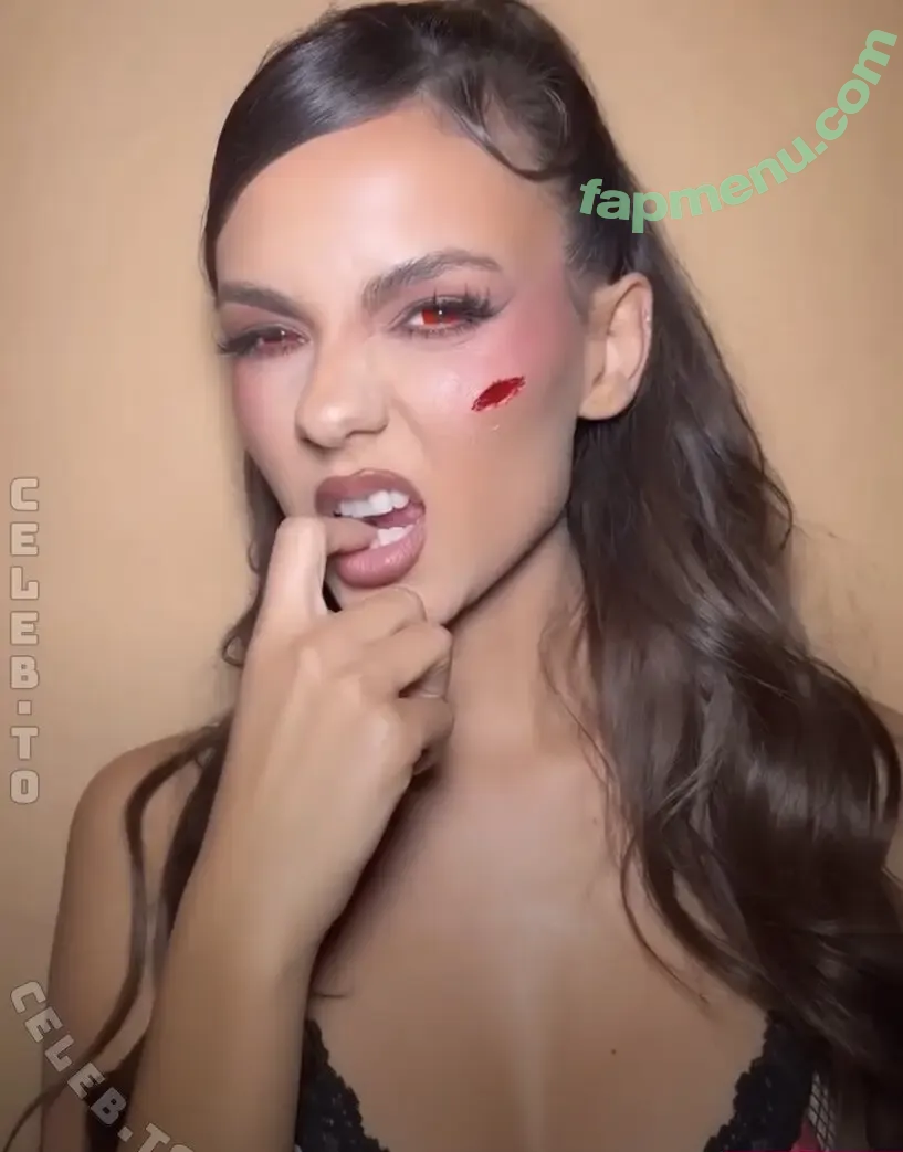 Victoria Justice nude photo #1464 (victoriajustice)