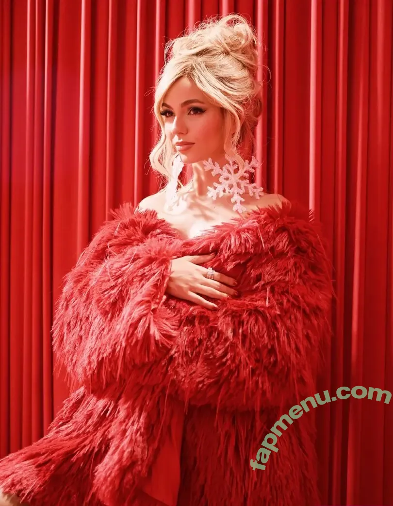 Victoria Justice nude photo #1481 (victoriajustice)