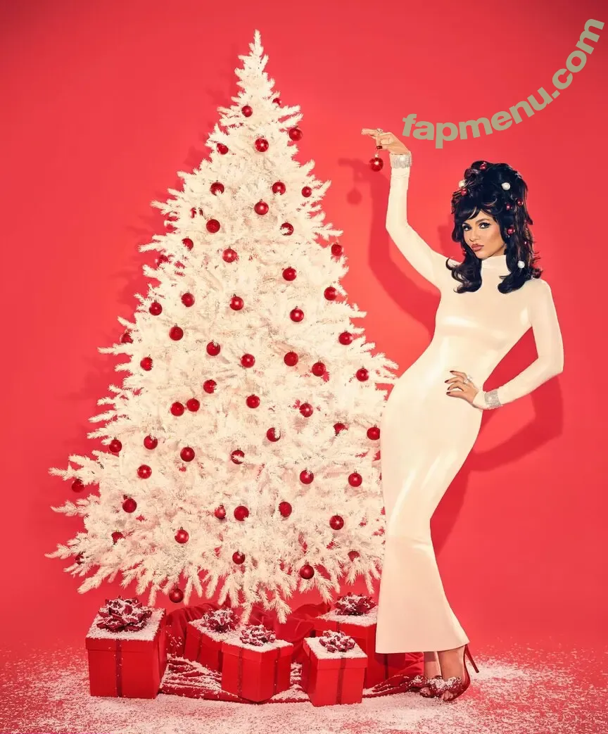 Victoria Justice nude photo #1490 (victoriajustice)