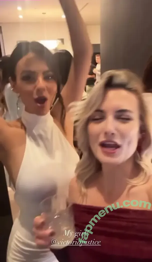 Victoria Justice nude photo #1611 (victoriajustice)