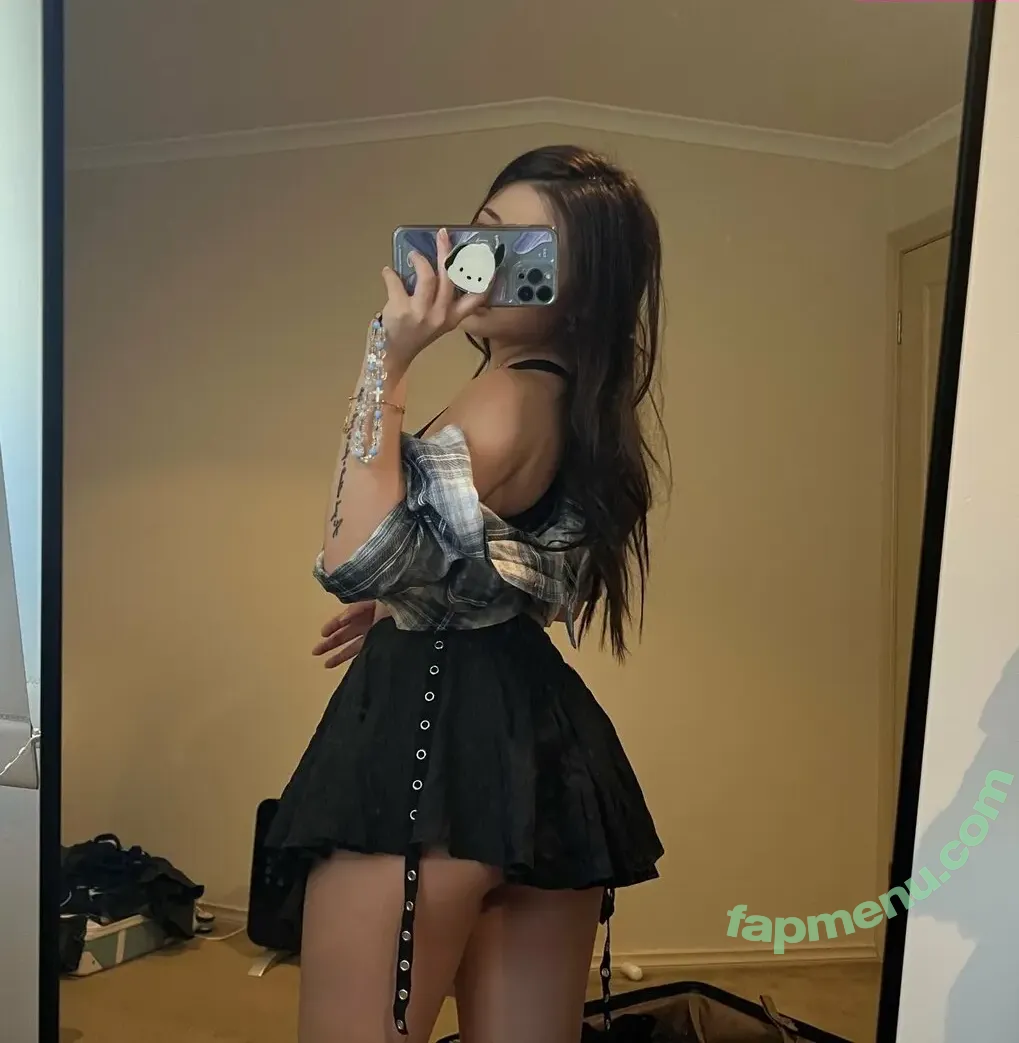 Victoria Kim nude photo #0007 (Victoria Kim)