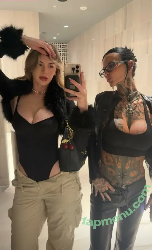 Victoria Kuhnley nude photo #0006 (queenpussybossv / victoriakuhnley)