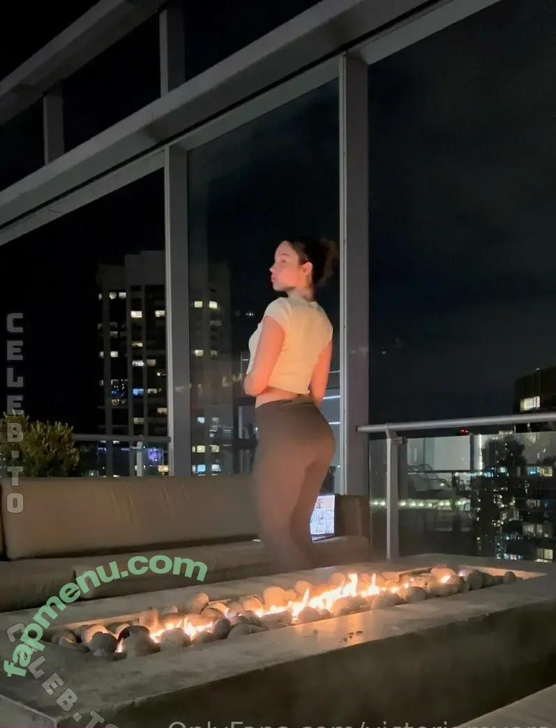 Victoria Lynn Myers nude photo #1099 (VictoriaMyersL / victorialynnmyers)