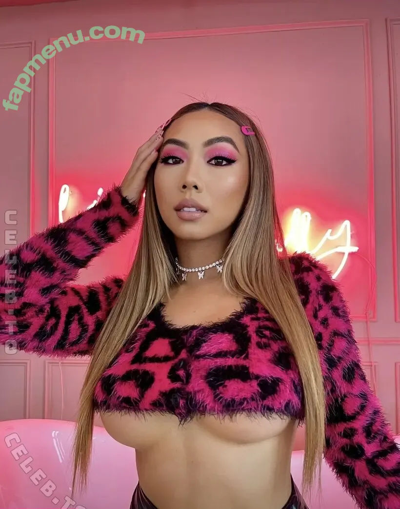 Victoria Nguyen nude photo #0209 (victoriamynguyen / vmynguyen)