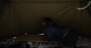 Victoria.Outside nude photo #0059