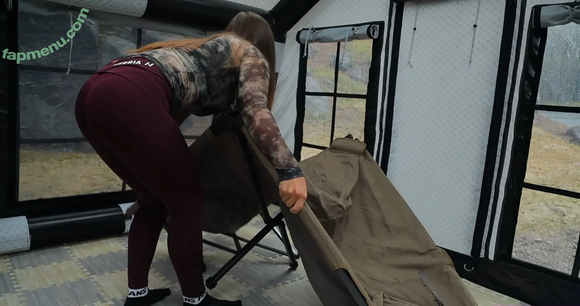 Victoria.Outside nude photo #0021 (Victoria.Outside)