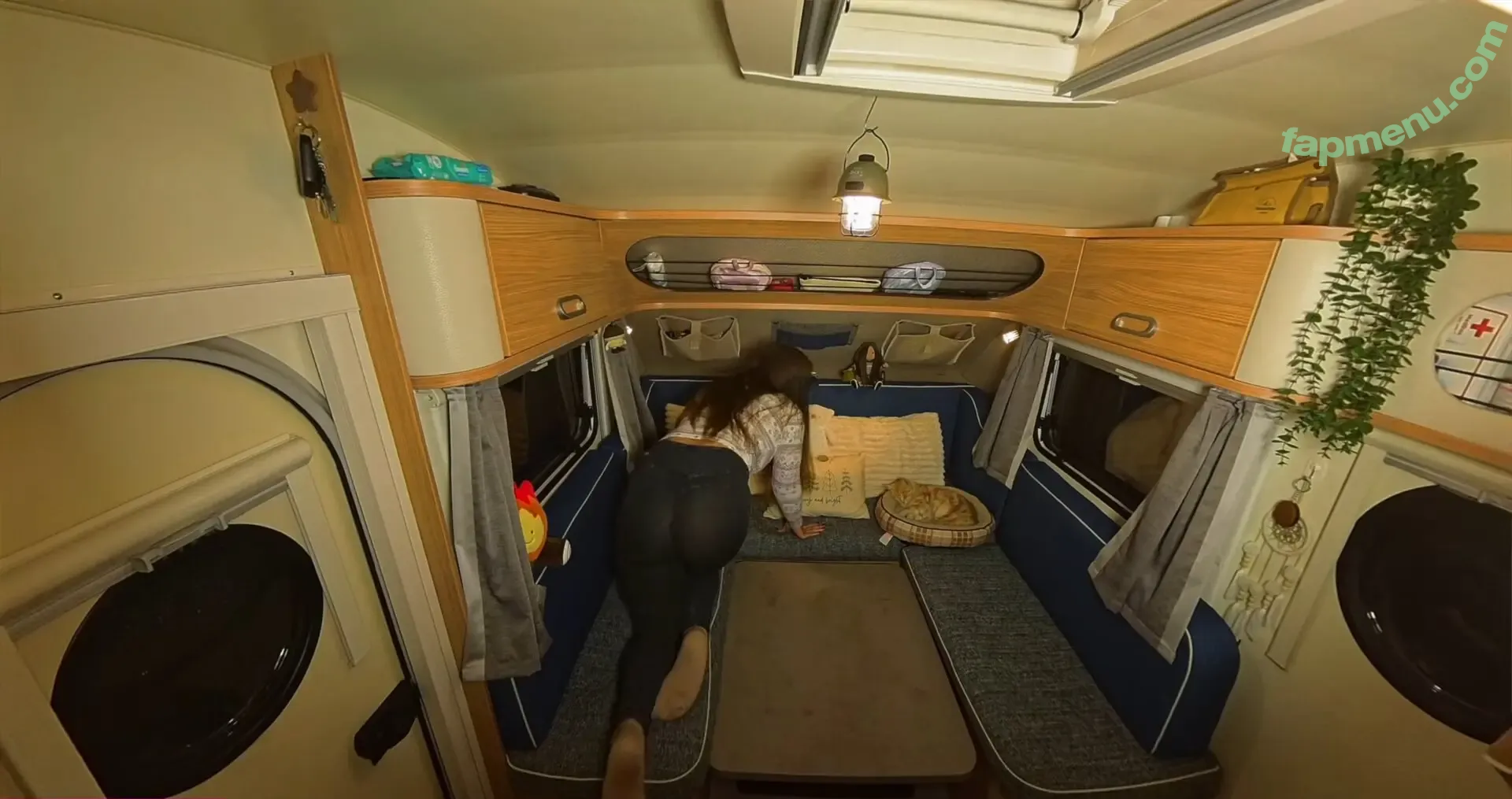 Victoria.Outside nude photo #0049 (Victoria.Outside)