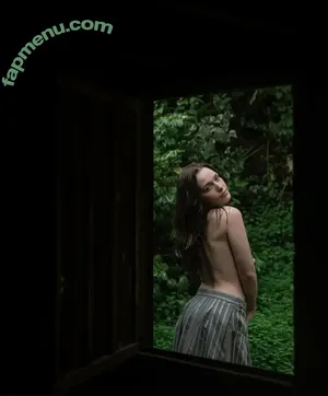 Victoria Pedretti / VictoriPedretti / then0t0ri0usvip / victoriapedretti_ nude photo #0316