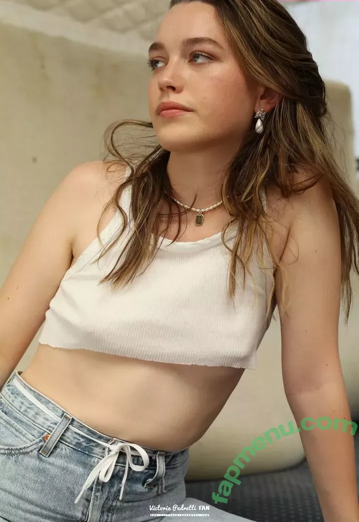 Victoria Pedretti nude photo #0010 (VictoriPedretti / then0t0ri0usvip)