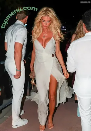 Victoria Silvstedt / vicsilvstedt / victoriasilvstedt nude photo #0324