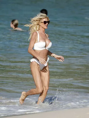 Victoria Silvstedt / vicsilvstedt / victoriasilvstedt nude photo #0880