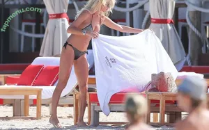 Victoria Silvstedt / vicsilvstedt / victoriasilvstedt nude photo #0944