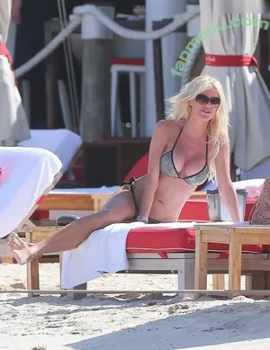 Victoria Silvstedt / vicsilvstedt / victoriasilvstedt nude photo #0945