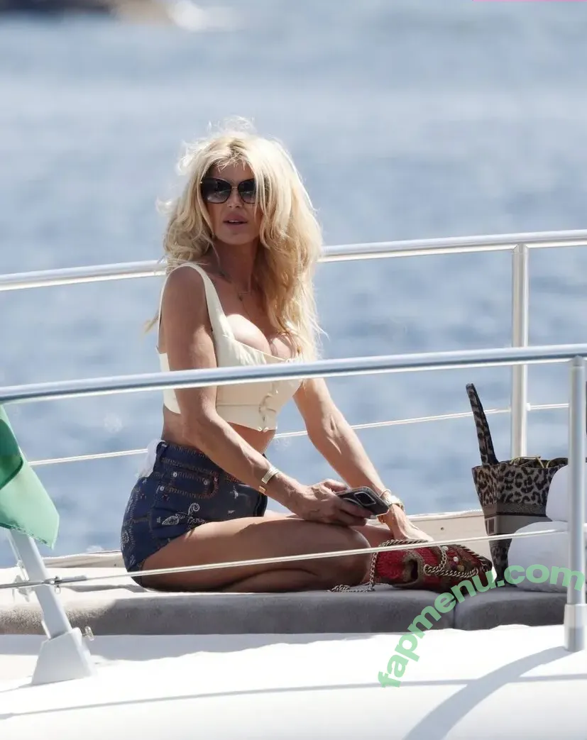 Victoria Silvstedt nude photo #0373 (vicsilvstedt / victoriasilvstedt)