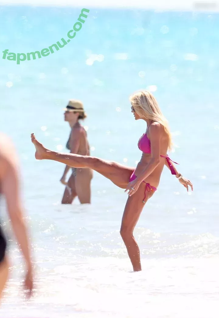 Victoria Silvstedt nude photo #0625 (vicsilvstedt / victoriasilvstedt)