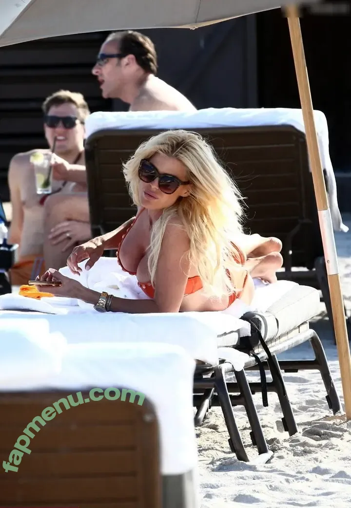 Victoria Silvstedt nude photo #1114 (vicsilvstedt / victoriasilvstedt)