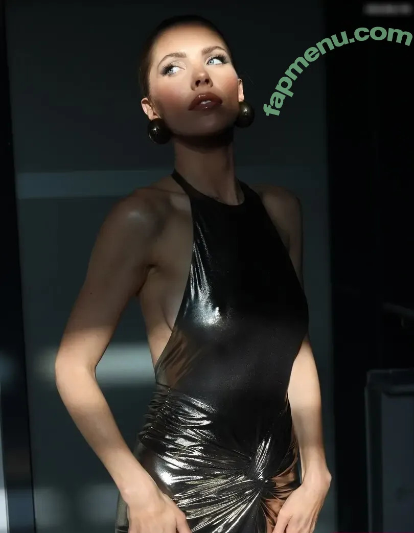 Victoria Swarovski nude photo #0007 (Victoria Swarovski)