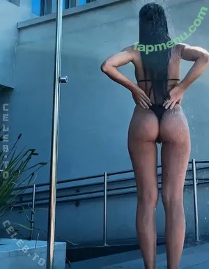 Victoria Vassolo / vickyvassolo nude photo #0072