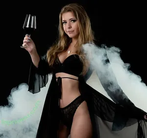 Victoria Voyzah / victoria_voyzah nude photo #0004