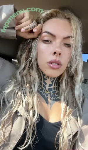 Victoria X Rave / Victoria Rose / officialravevictoria nude photo #0003