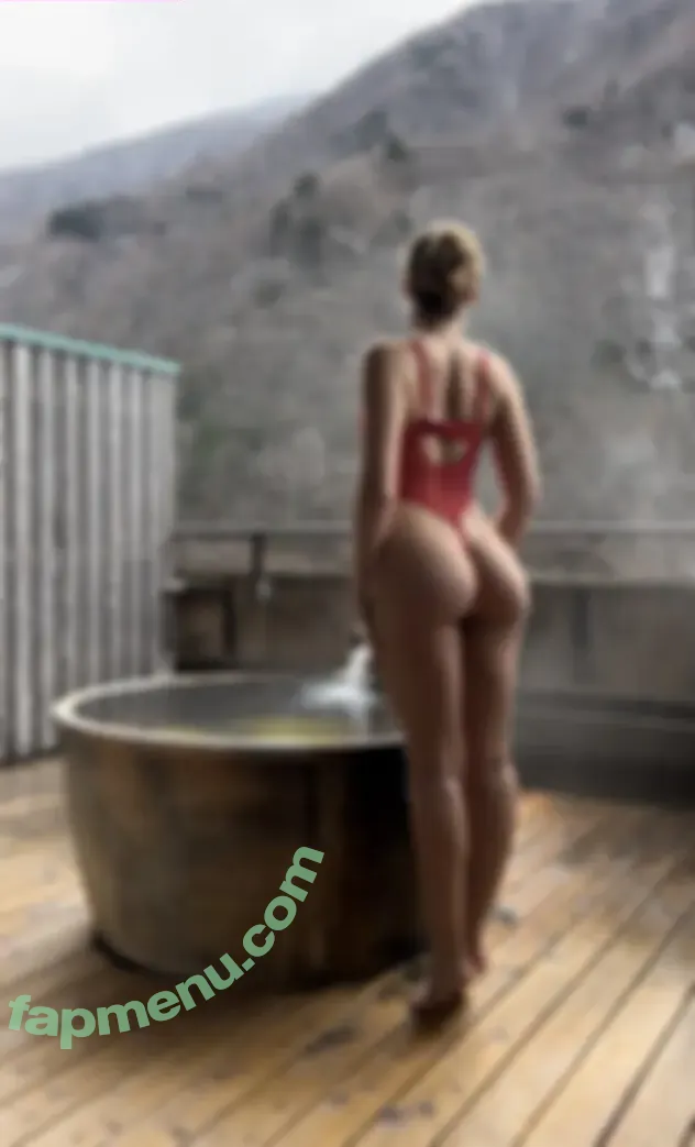 Victoria Xavier nude photo #0624 (victoria_has_a_secret / victoriaxavier)