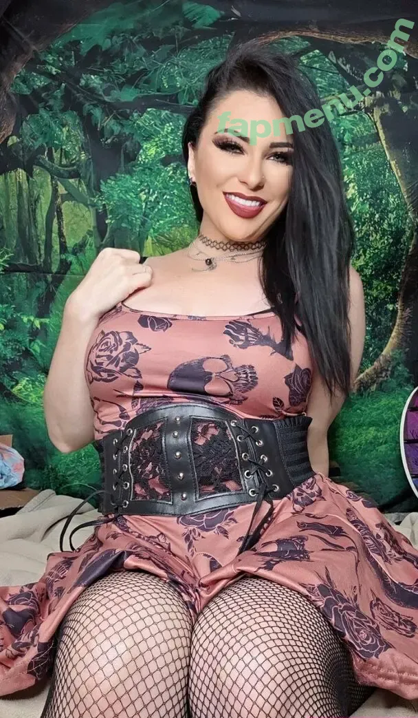 victoriacrow nude photo #0038 (victoriacrowx)