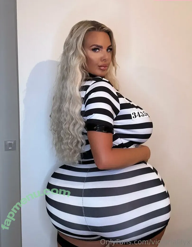 Victorialilyx nude photo #0014 (victorialily)