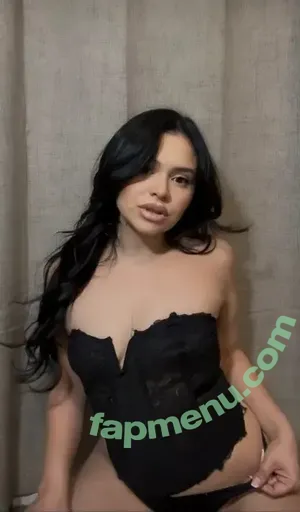  nude photo #0002