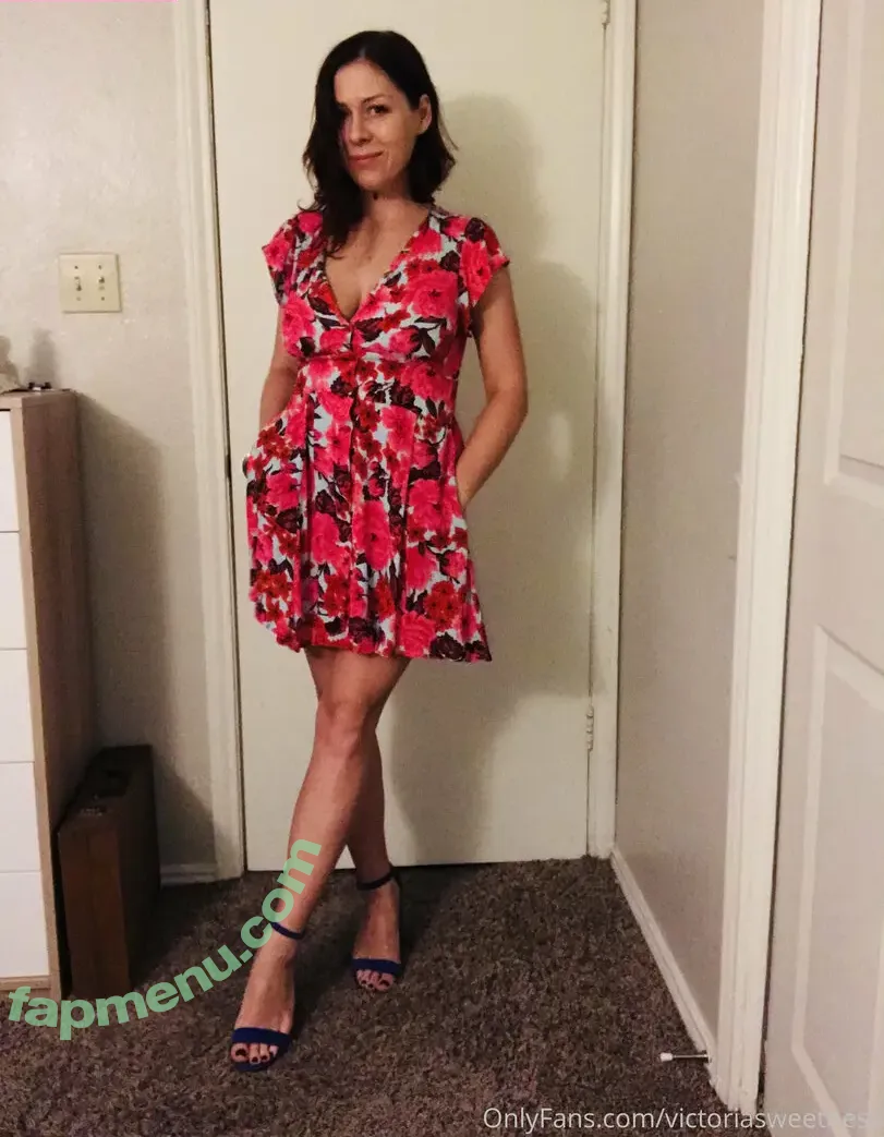 victoriasweetness nude photo #0029 (vicki_vulgur)