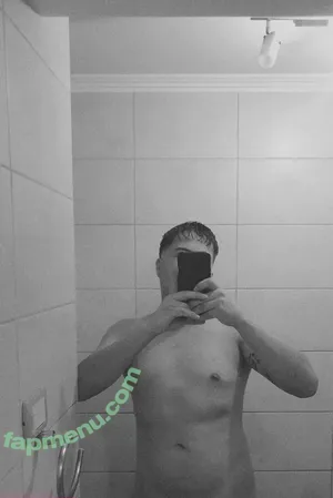  nude photo #0004