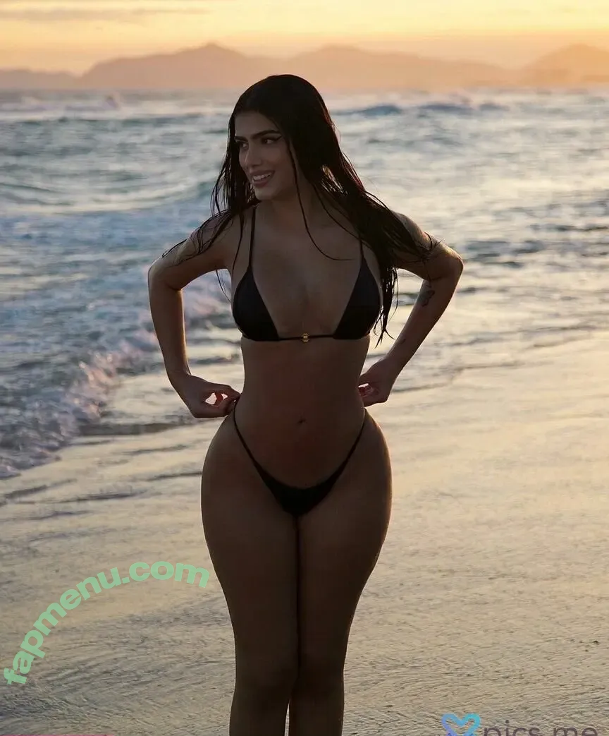 Victtoria Medeiros nude photo #0266 (Victtoriamedeiros / euvicmedeiros)