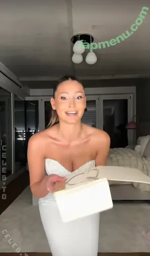 Videozeugs nude photo #0614