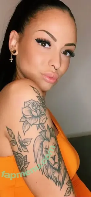 Vielzugutesherz nude photo #0001