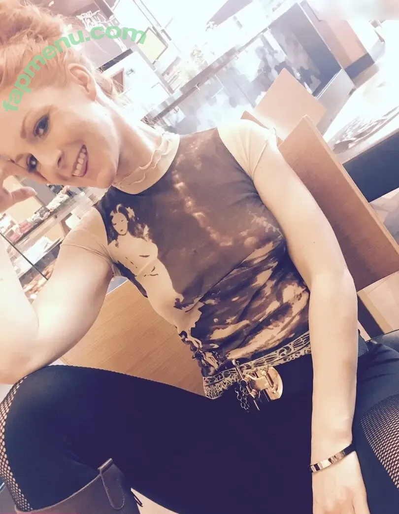 Vienna Love nude photo #0352 (Vienna Love)