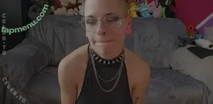 ViGothFox / RevolutionaryYouth25 / profil / vgothfuchs / vi_goth_fox_official nude photo #0064