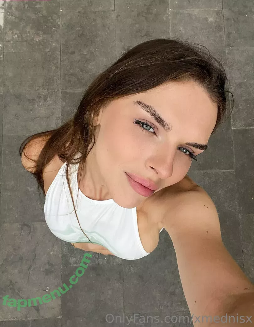 Vika Mednis nude photo #0798 (xmednisx)