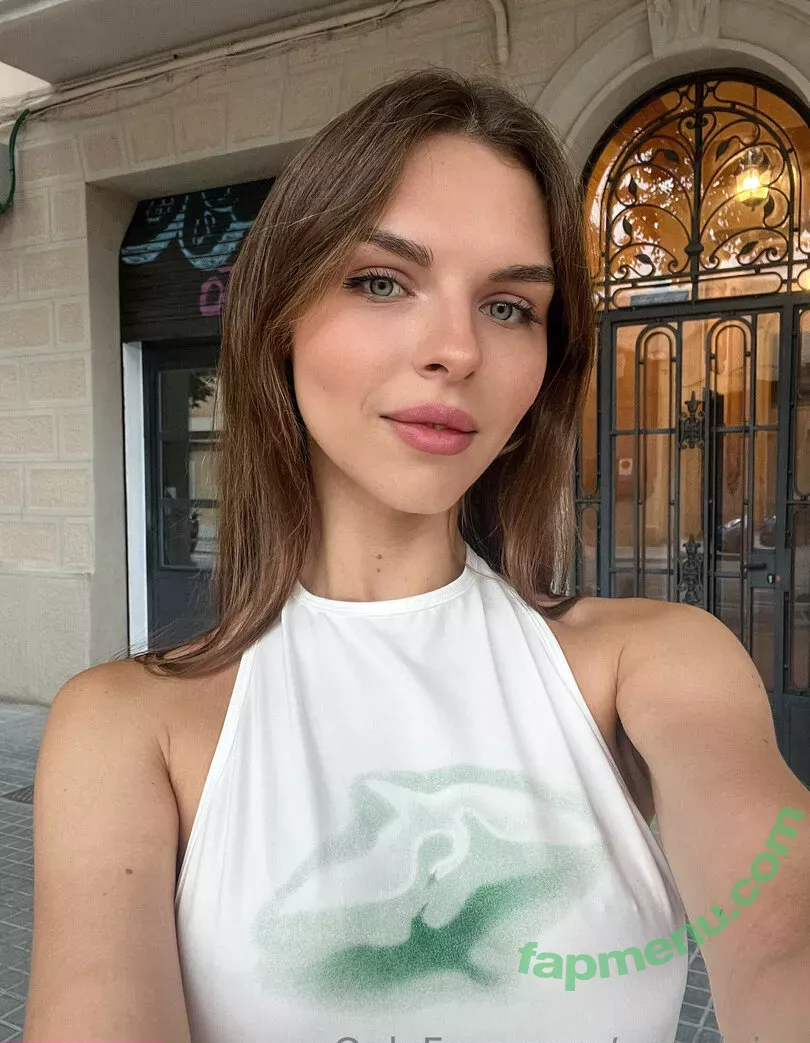 Vika Mednis nude photo #0801 (xmednisx)