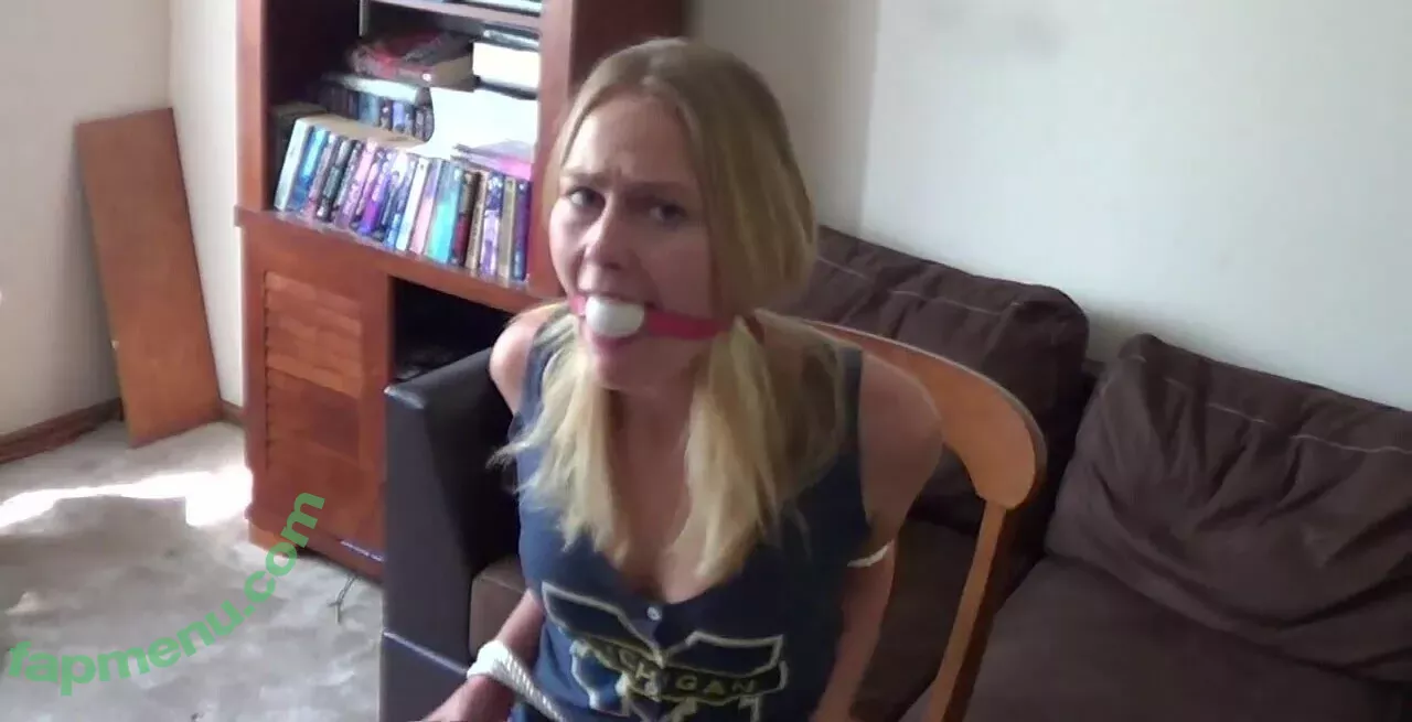 Vika_Model nude photo #0291 (hotgirldoingstuff / vika_modelxoxo)