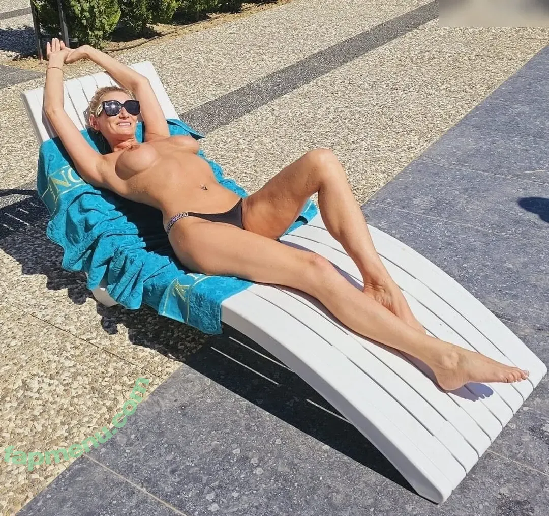 Vika Viktoria nude photo #0104 (u418631680... / vikaviktoriacam)