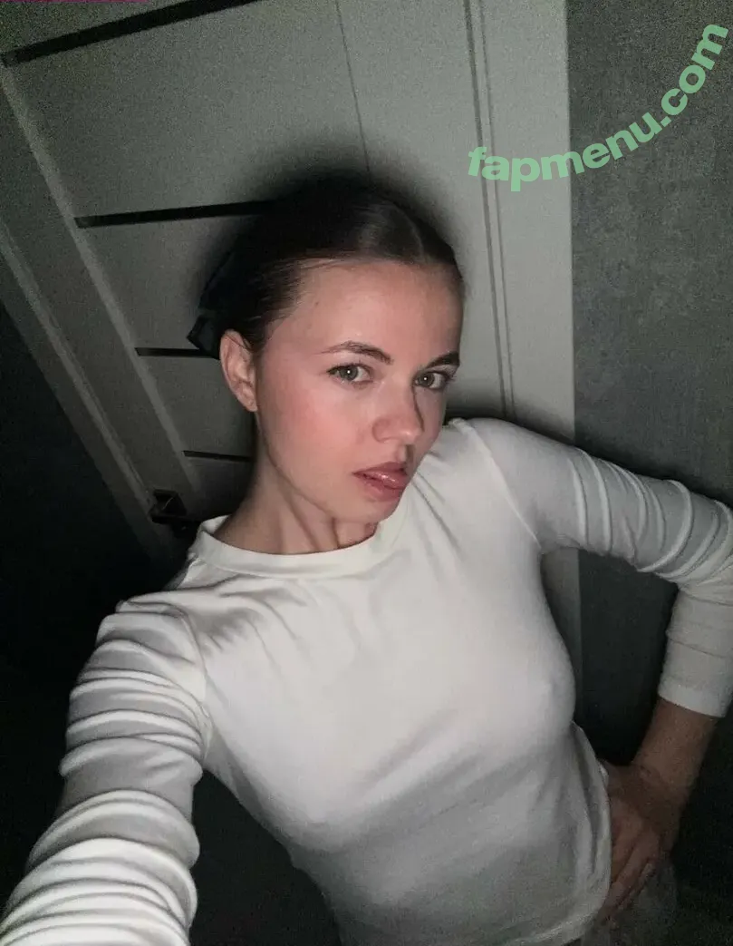 Vikaleto nude photo #0089 (_vikaleto / vickivicki)