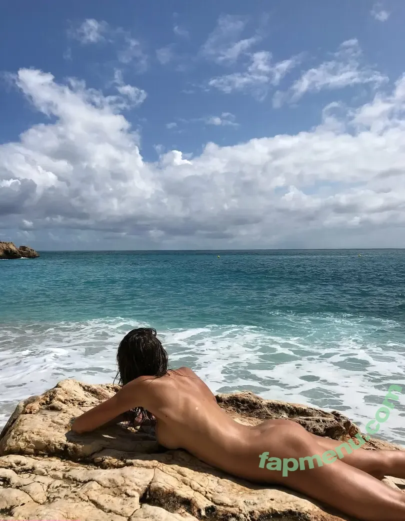 vikikeepu nude photo #0040 (vikikeepu)