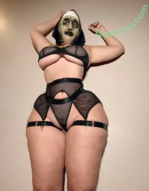 Vikingastryr / Realkvindehintern nude photo #0041