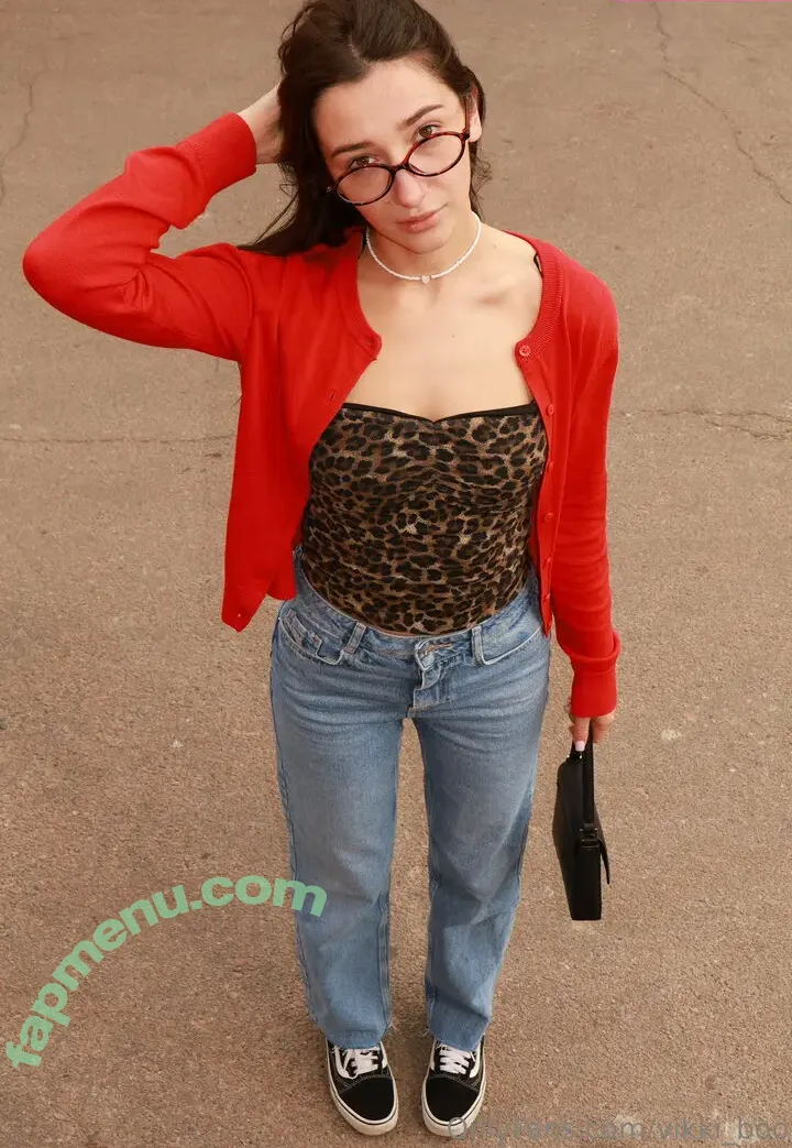 vikki_boo nude photo #0004 (_viki_boo_)