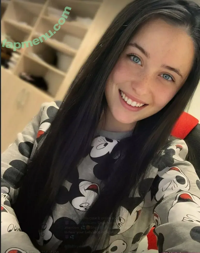vikkisour nude photo #0014 (vikkiisour)