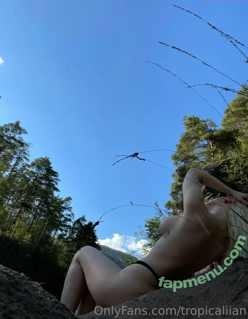 Vikkzy nude photo #0143 (Vikkzy)
