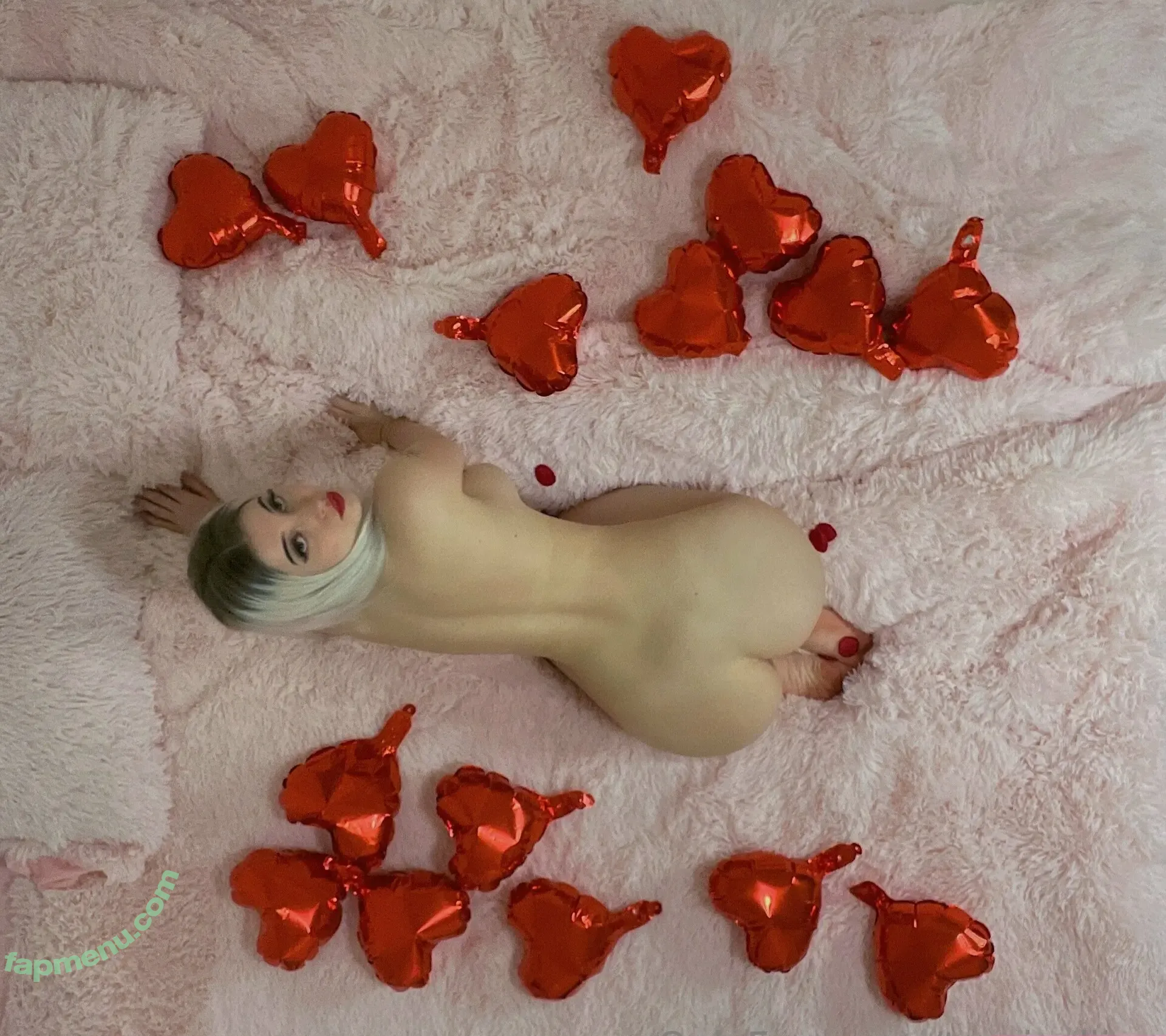 Vikkzy nude photo #0398 (Vikkzy)