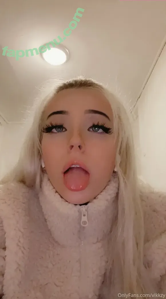 Vikkzy nude photo #0557 (Vikkzy)