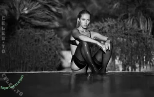 Viktoria Yarova / vi_blabla nude photo #0060